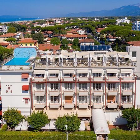 מרינה די פיאטרסנטה Hotel Nuova Sabrina מראה חיצוני תמונה