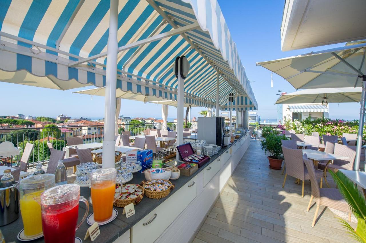 מרינה די פיאטרסנטה Hotel Nuova Sabrina מראה חיצוני תמונה